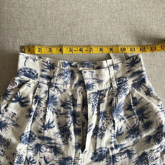 Tailored Linen-Blend Wide Leg Pants - Picture 6 of 6